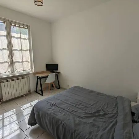 3 Pieces Avec Jardin Apartment *