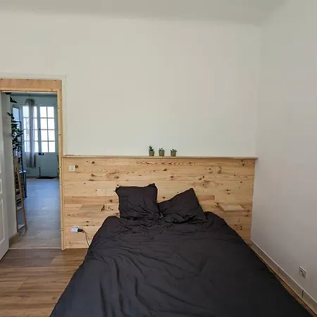 Apartment 3 Pieces Avec Jardin *